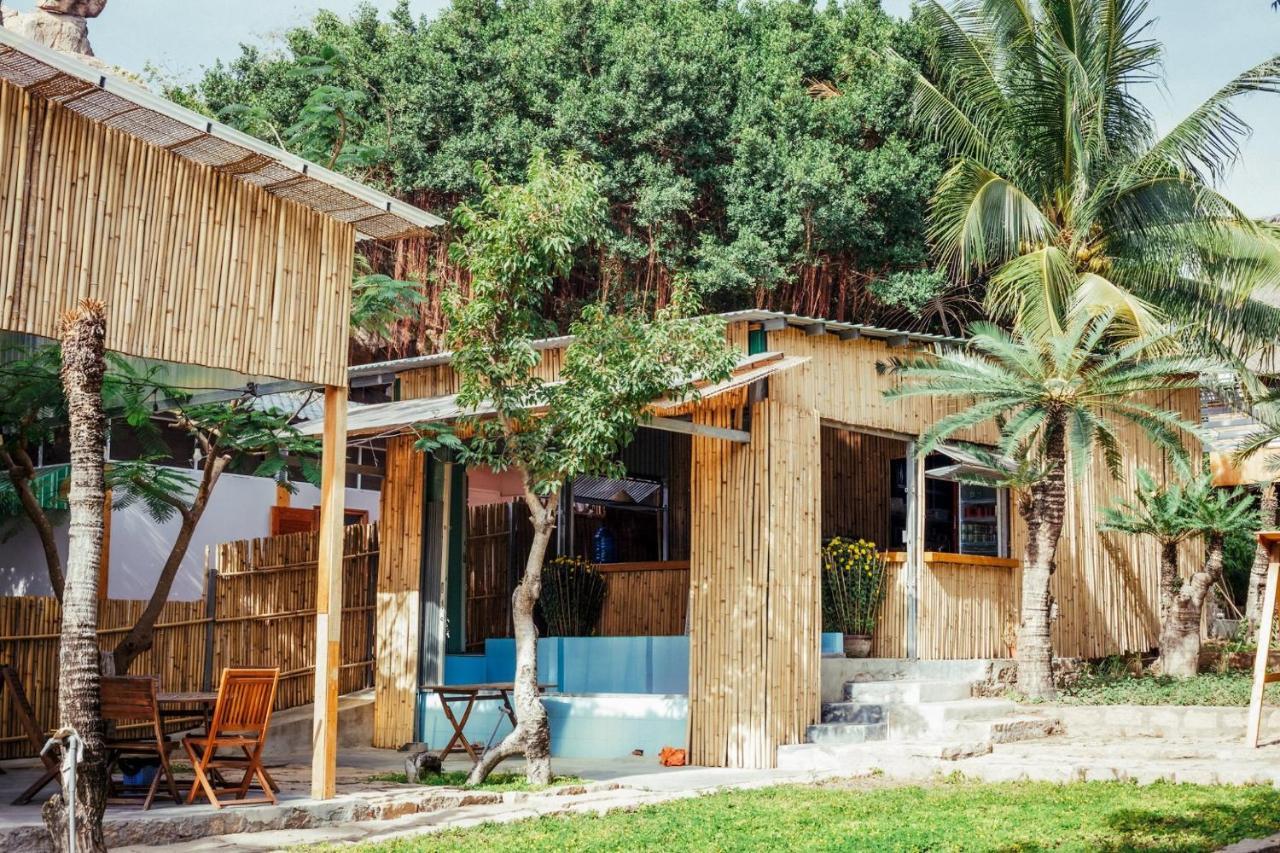 Villa Dao Hoa Vang Cam Ranh - Venuestay Экстерьер фото