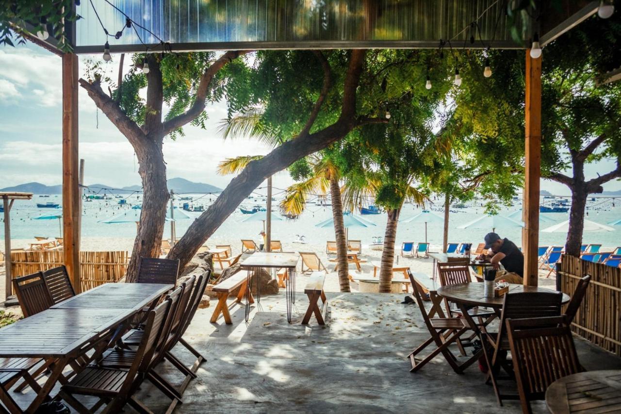 Villa Dao Hoa Vang Cam Ranh - Venuestay Экстерьер фото